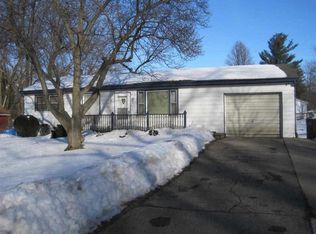 50828 Kenilworth Rd, South Bend, IN 46637