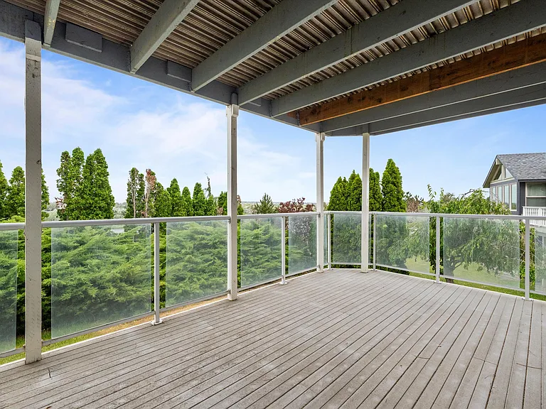 212 Edgewood Dr — Photo 36