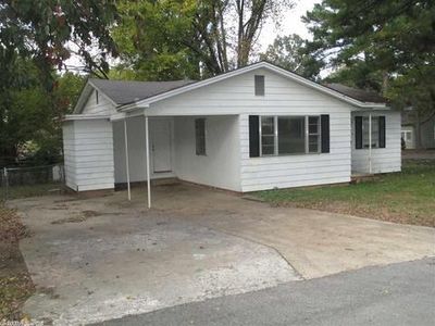 1100 W Cherry Ave, Searcy, AR, 72143