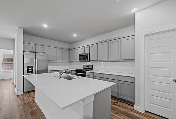 3rd image of 605 Wild Goose Ln