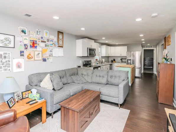 232 Warnock St, Lexington, KY 40508