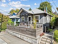 3444 SE Grant St, Portland, OR 97214 | Zillow