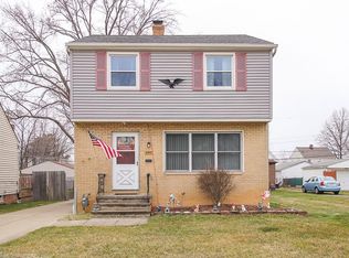 3322 Maplecrest Ave, Parma, OH 44134