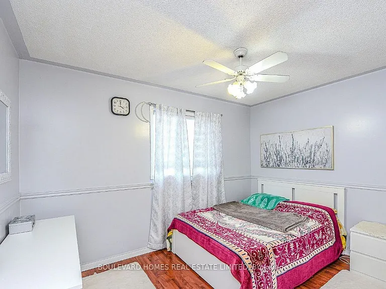 5847 Sidmouth St — Photo 18