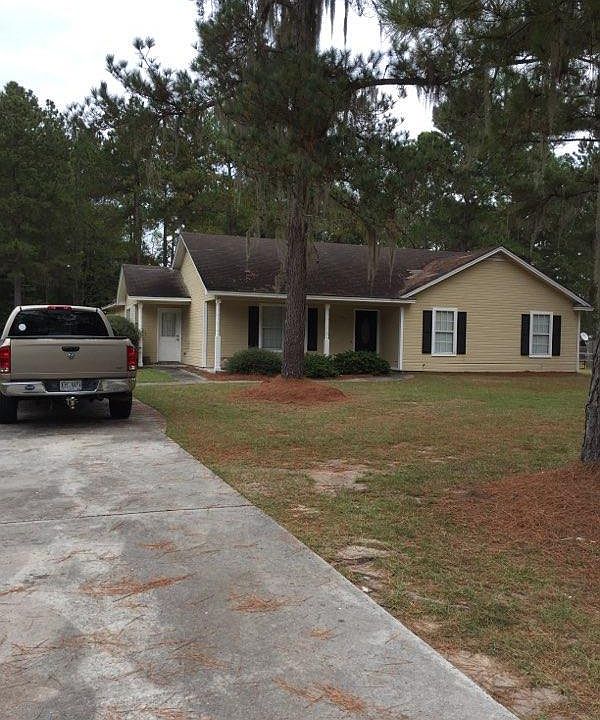 1st image of 4961 Princess Dr