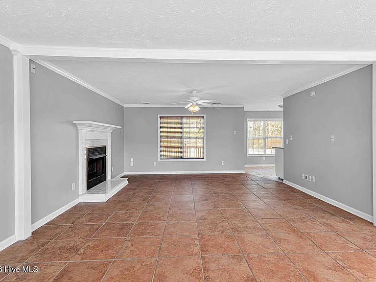 302 Altavista Loop — Photo 7