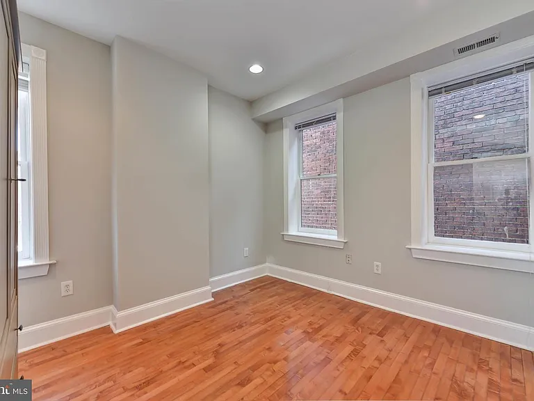 613 Florida Ave NW #2 — Photo 14