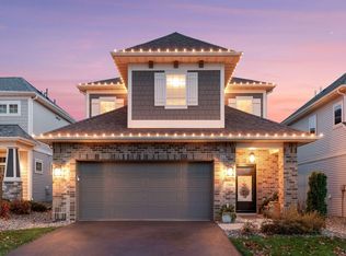 2304 Hillcrest Dr, Hudson, WI 54016