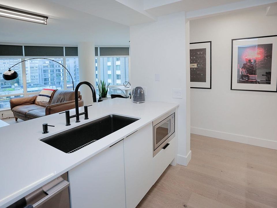 1st image of 1288 Alberni St #703