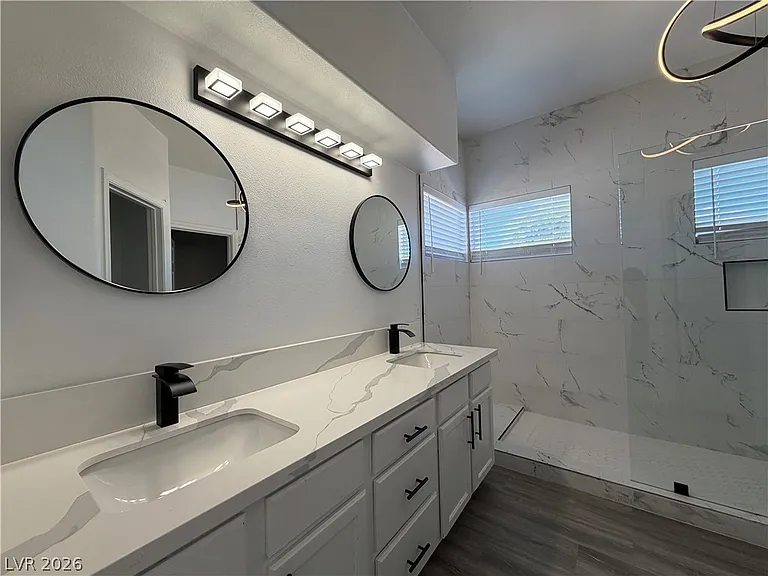 2456 Sheltered Meadows Ln — Photo 21