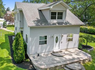 77 E 7th Ave, Pine Hill, NJ 08021