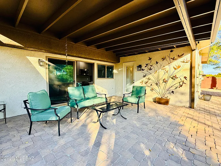 2871 W Saint Tropaz Ave — Photo 28