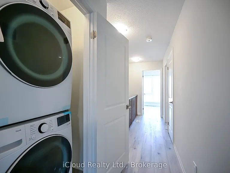 720 Grey St #58 — Photo 36