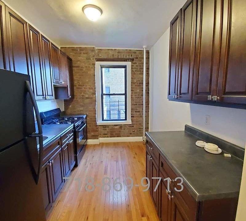 1st image of 15 E 18th St #2B