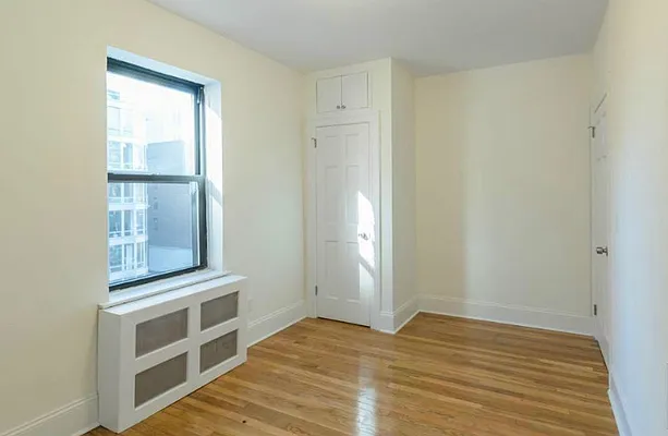 Rented by Compass | media 23