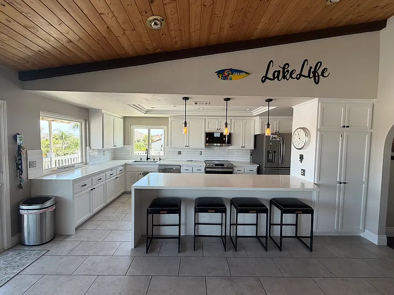 22446 Loch Lomond Dr — Photo 4