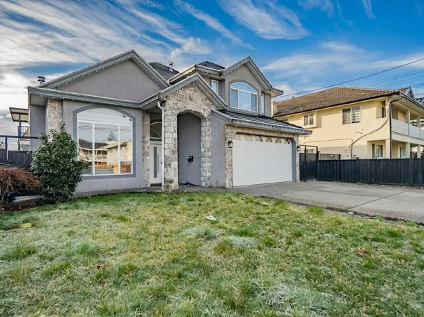 12414 92nd Ave, Surrey, BC V3V 1G5