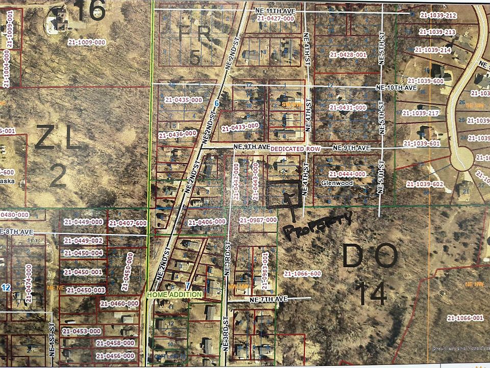 2nd image of NE 4th St