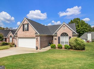21 Mill Ridge Pl, Newnan, GA 30263