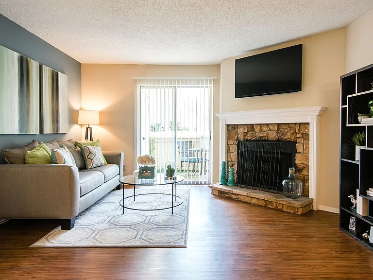 Villas At Waterchase — Photo 49