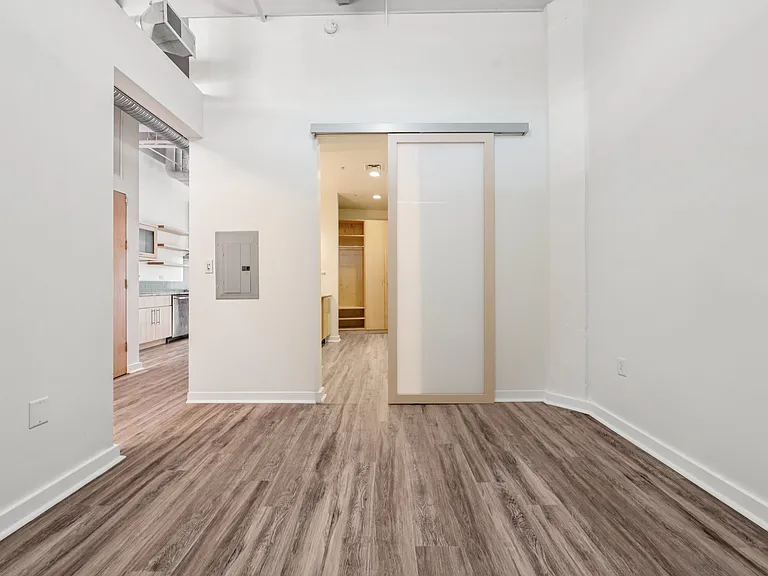 Remington Lofts — Photo 40