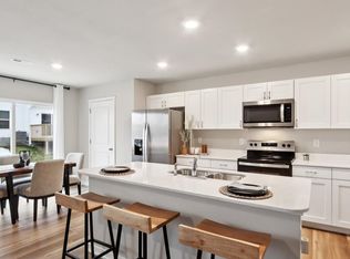 1044 Maple St, Waukee, IA 50263