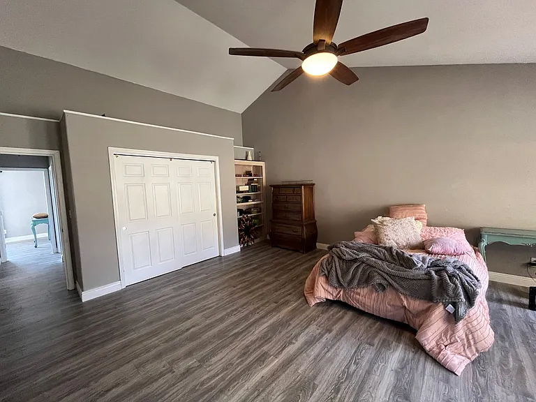 8957 Knobhill Cir — Photo 21