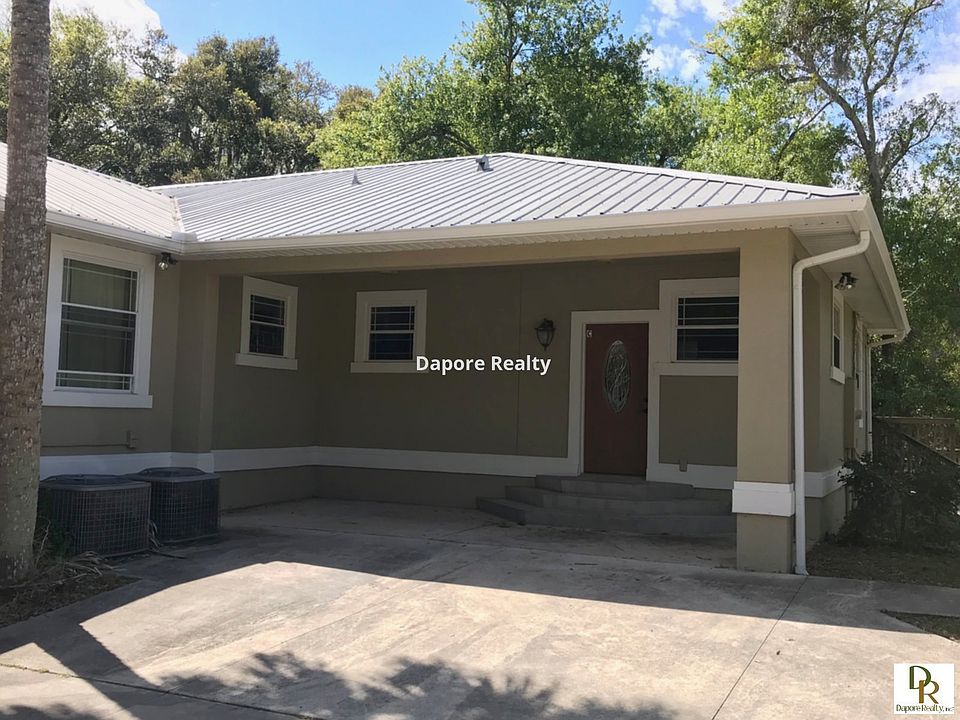 1st image of 3821 Skyway Ave #C