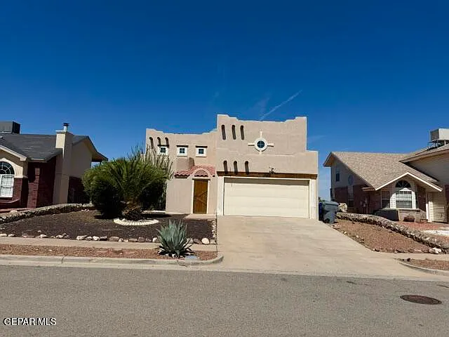 3 bed, 2.5 bath, 1677 sqft, $1,895 — Photo 1