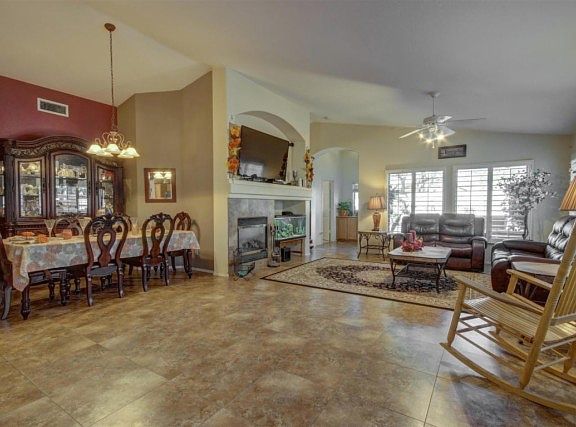5th image of 17438 W Coyote Trail Dr