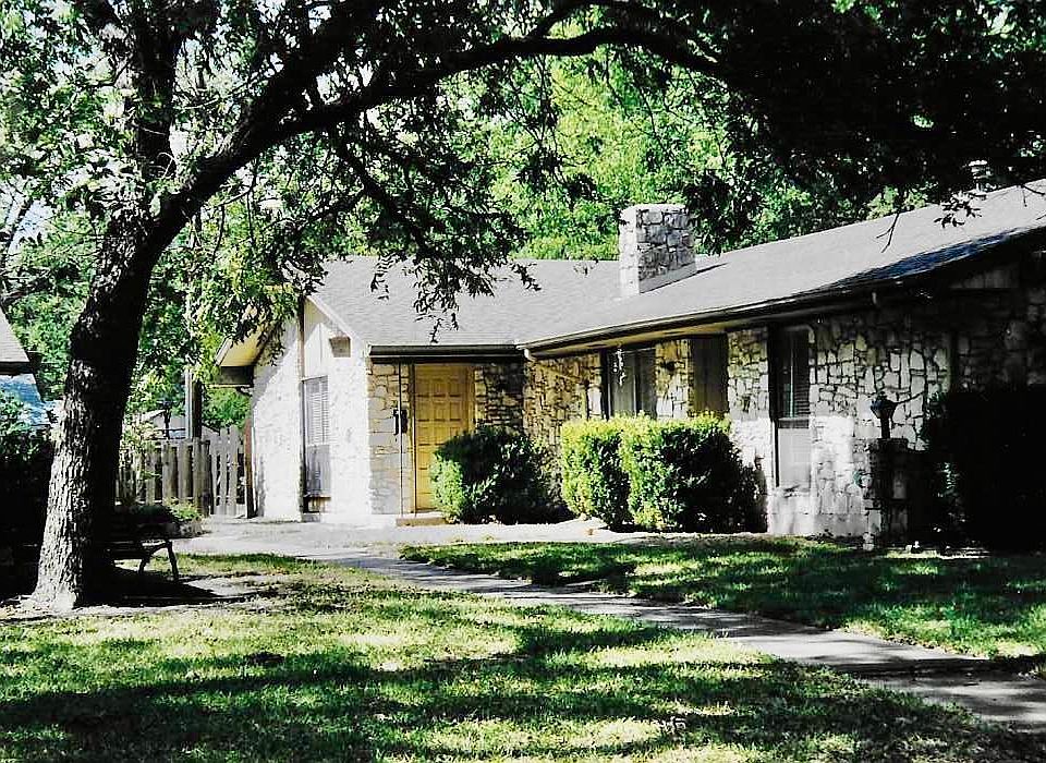 The duplex is the front apartment 
4510 A Depew Avenue, NOT APT B.