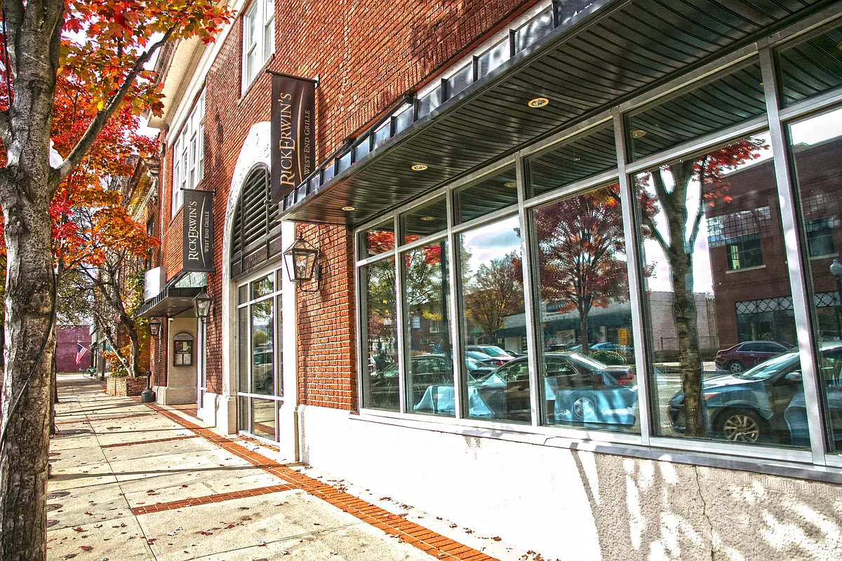 Front of 648 S Main Street - 648 S Main St #202