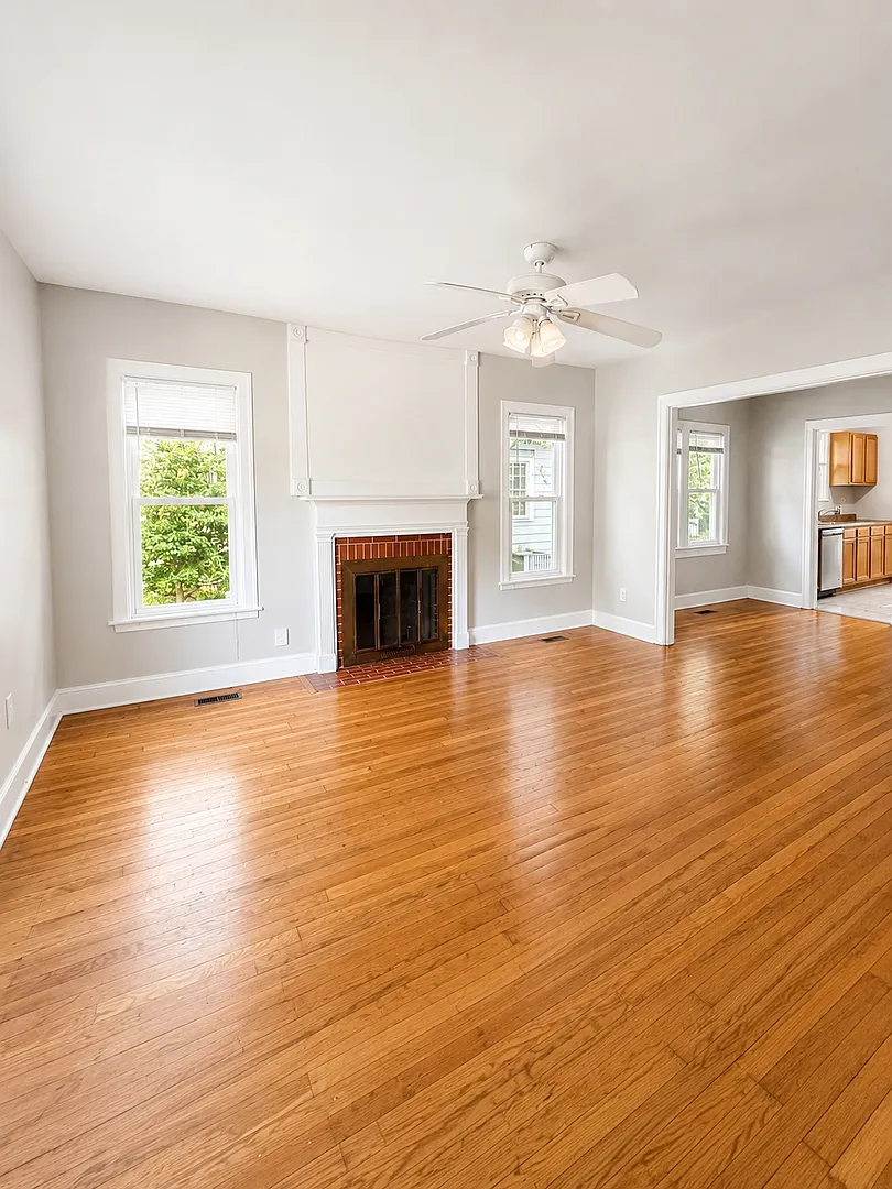 5 Bedroom Home Near UK Available August 2027! — Photo 2