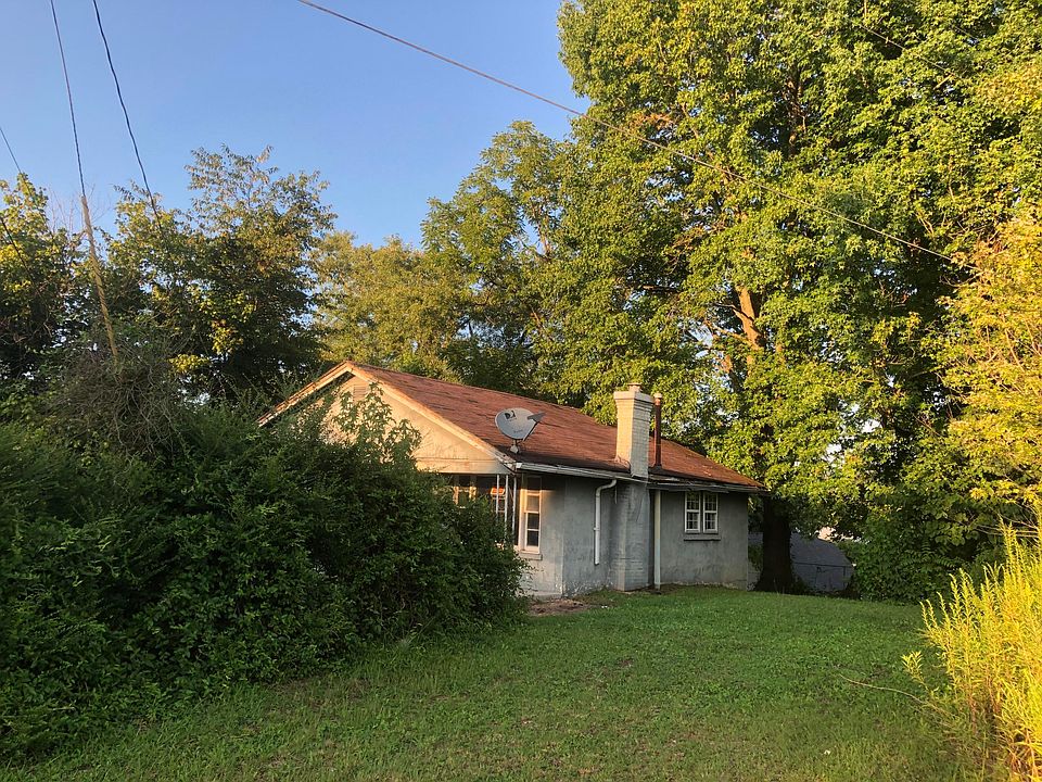 2nd image of 118 Ellenwood Rd
