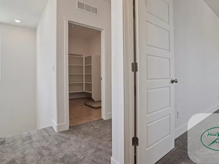 2346 Vaca Way — Photo 13