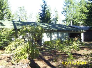 561 E Country Club Dr E, Union, WA 98592