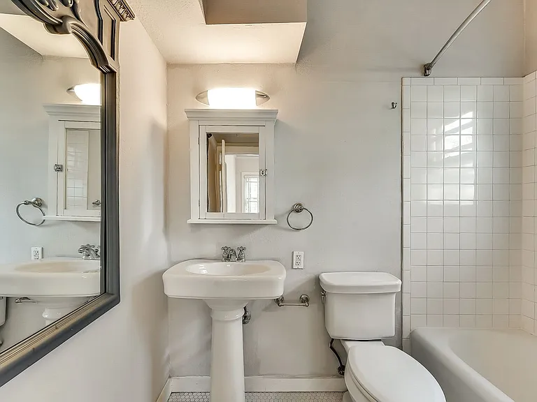 4928 Bryan — Photo 21