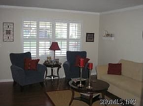 4th image of 763 Harvard Dr