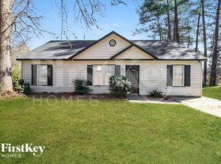 9207 Fairway Ct, Riverdale, GA 30274