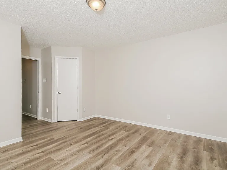 8943 Browns Valley Ln — Photo 13