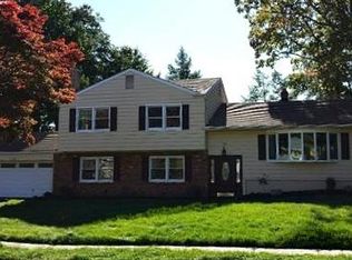 458 Hobart Rd, North Brunswick, NJ 08902