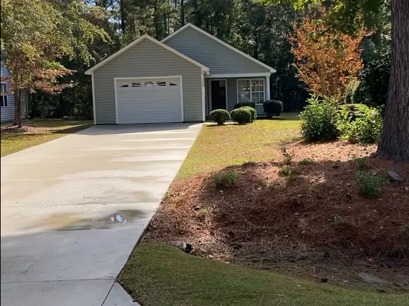 124 Red Bird Ln, Hampstead, NC 28443