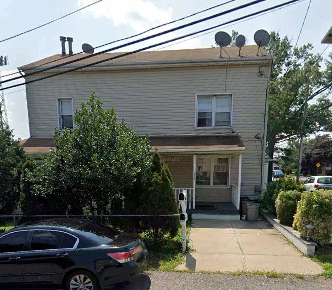 3 bed, 1200 sqft, $2,600 — Photo 1