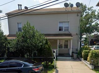 152 County Ave FLOOR 1, Secaucus, NJ 07094