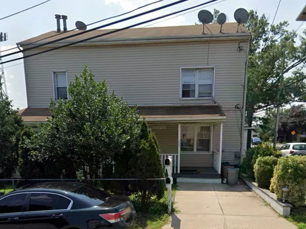 152 County Ave Floor 1, Secaucus, NJ 07094
