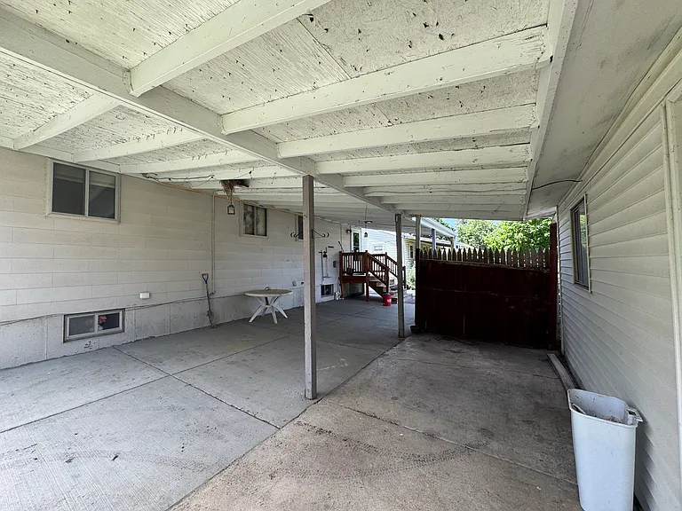 10 Shumate Ave — Photo 19