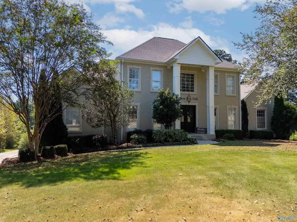 65 River Run Trl, Gadsden, AL 35901