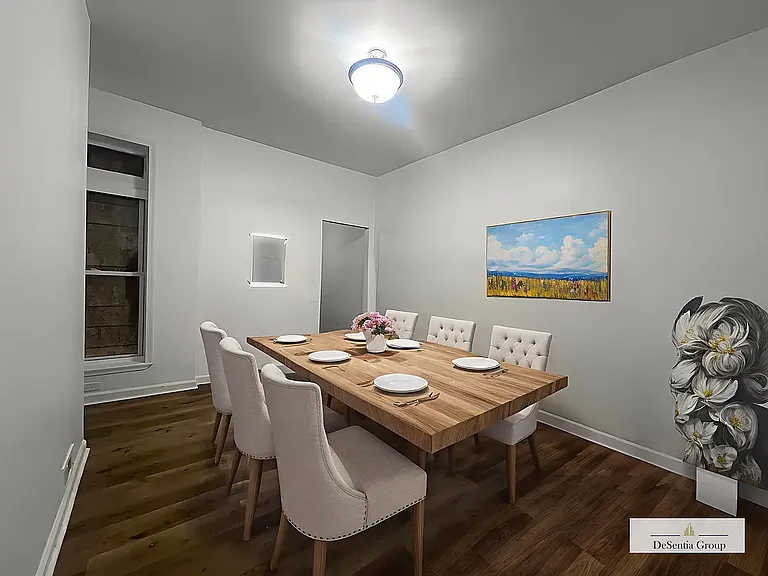 2424 Brentwood Ave — Photo 4