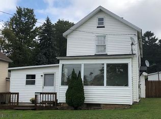 319 6th St, Cresson, PA 16630