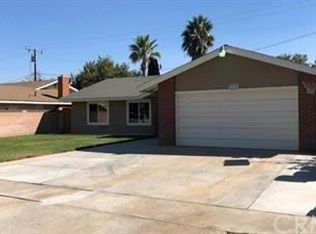 875 W Rosewood St, Rialto, CA 92376